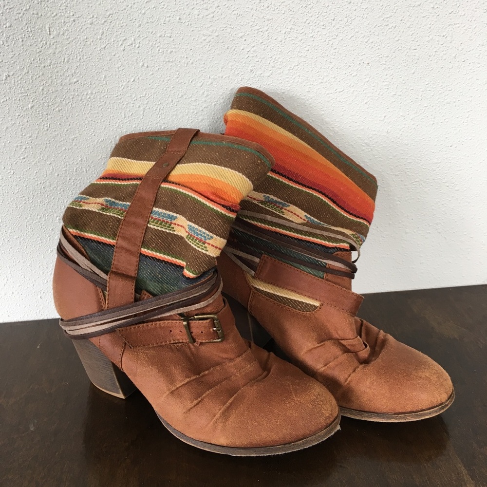 Mossimo Western Booties